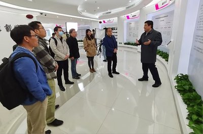 上海工程技術大學赴深圳清華大學研究院下一代互聯網研發中心考察交流，共促工程與技術研究和試驗發展